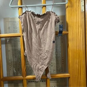 NWT abercrombie bodysuit